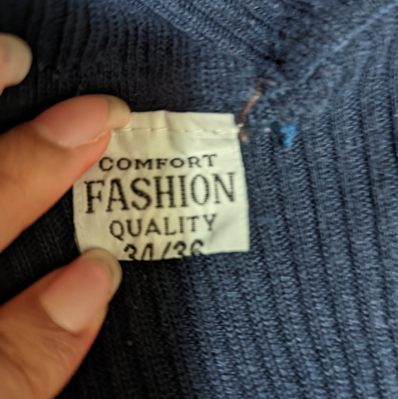 Truly Vintage CELLBES Ribbed Navy Vest Top - Picture 3 of 4